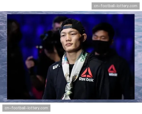 UFC选手苏木达尔基：站立控制距离是击败对手最明智选择